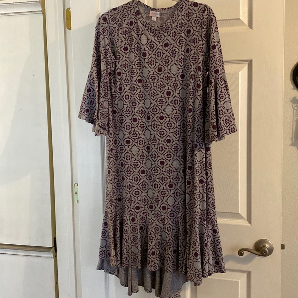 Super cute dress!